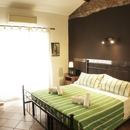 Sixtythree Guesthouse Рим Екстериор снимка