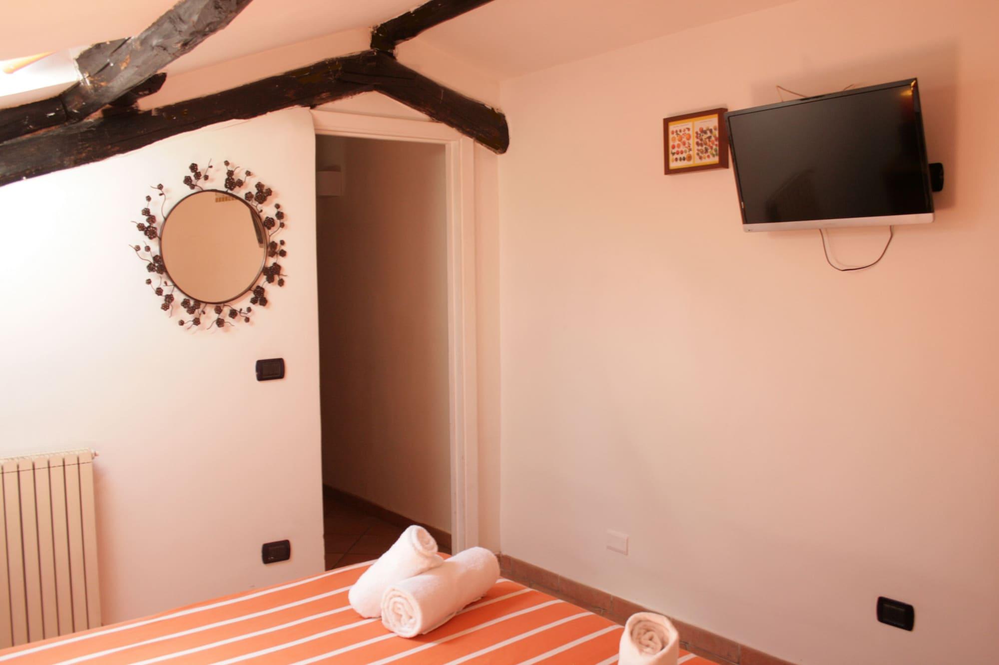 Sixtythree Guesthouse Рим Екстериор снимка